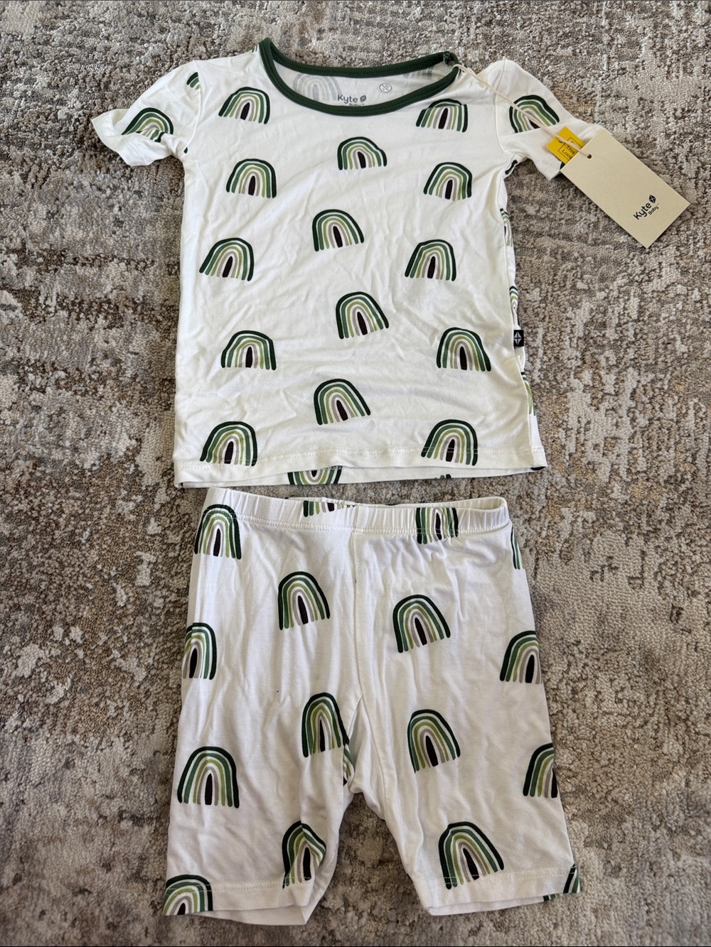 Kyte Baby - Green Rainbow Short Sleeve Pajama - 4T - NWT
